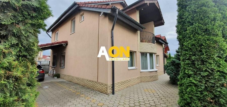 Casă individuală cu 4 camere cu Teren 350 Mp în Micești