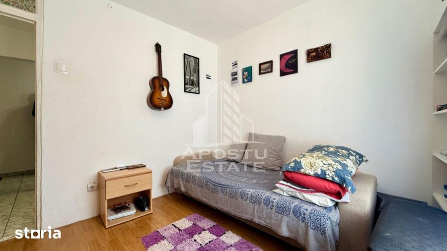 Apartament cu 3 camere, curte si boxa de vanzare, Zona Simion Barnutiu - 9