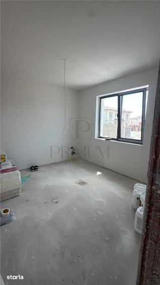 Casă cu 4 camere cu Teren 350 Mp în Moșnița Nouă