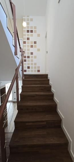 Duplex cu 4 camere cu Canalizare în Apahida