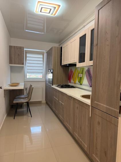 Apartament cu 3 camere decomandat în Militari