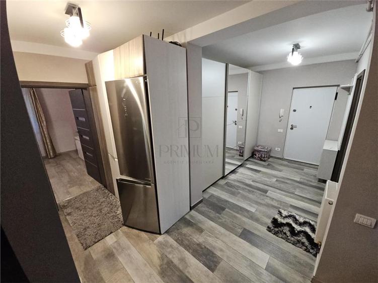 Apartament cu 3 camere decomandat în Giroc