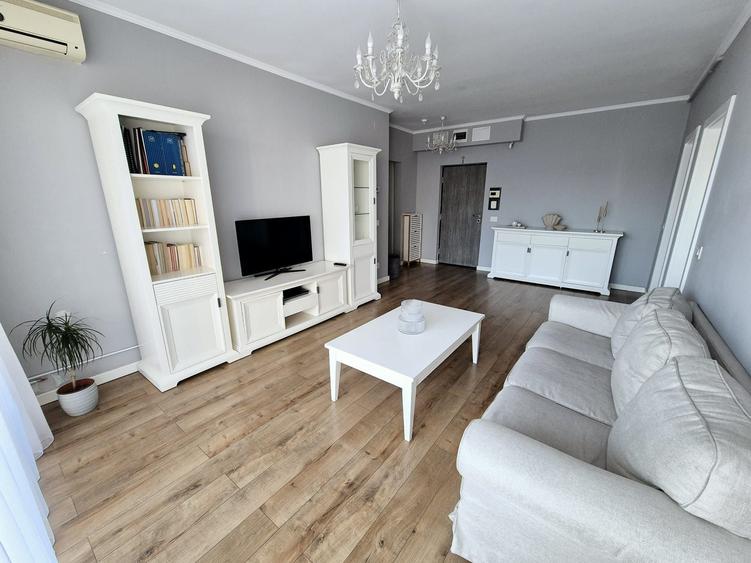 Chirie Apartament 3 camere Oradea Prima Bolcas - 1
