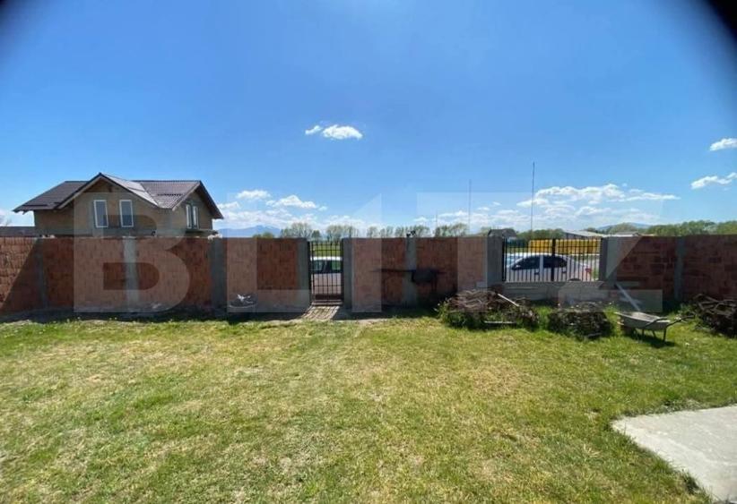 Casă individuală cu 4 camere cu Teren 534 Mp în Bod