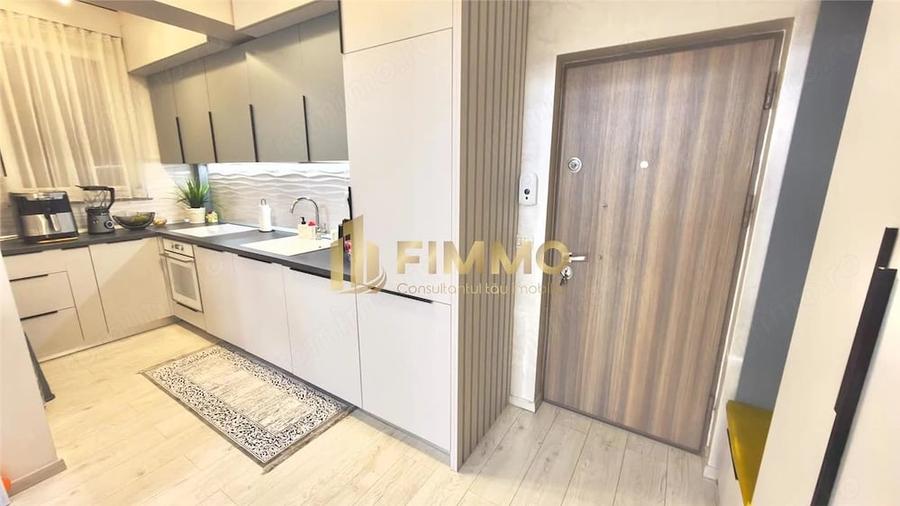 Apartament cu 3 camere semidecomandat în Obcini