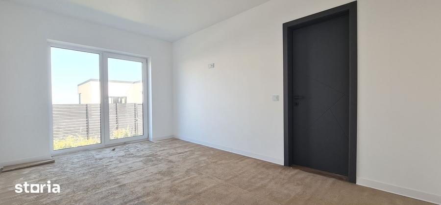 Casă cu 4 camere cu Teren 500 Mp în Tărlungeni