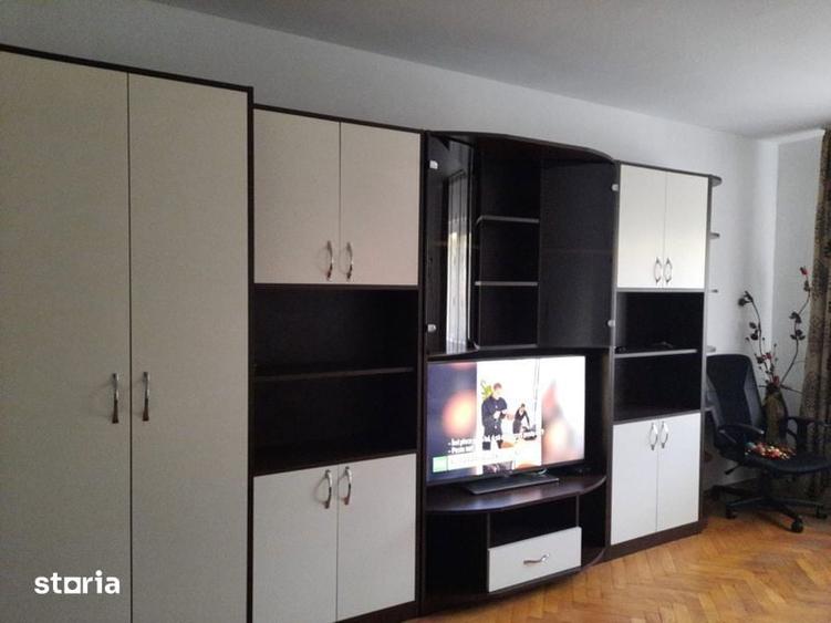 Apartament cu 3 camere în Iosia
