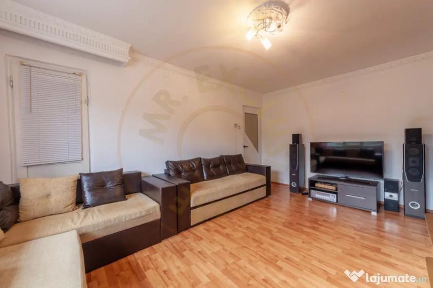 Apartament cu 2 camere decomandat, mobilat în Central