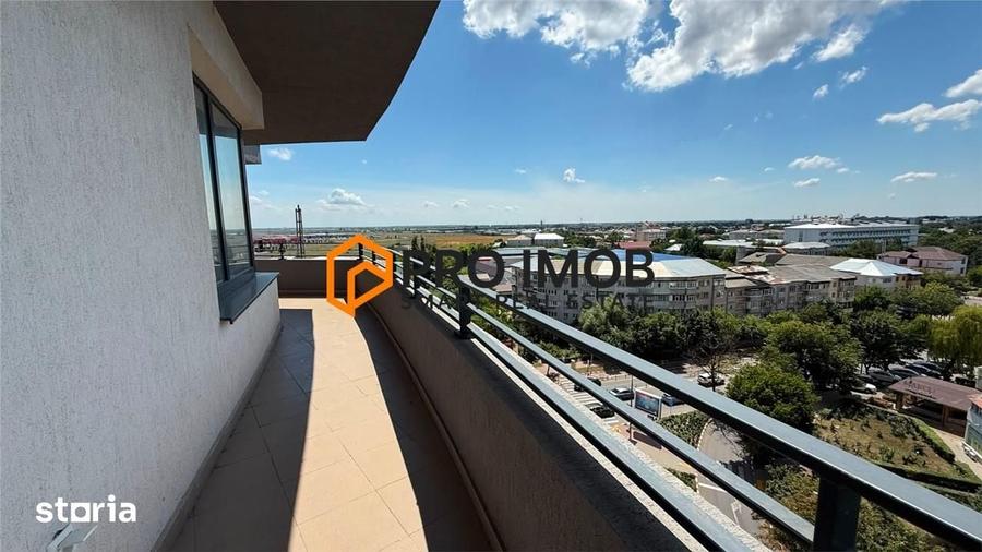 Apartament cu 3 camere decomandat în Obor