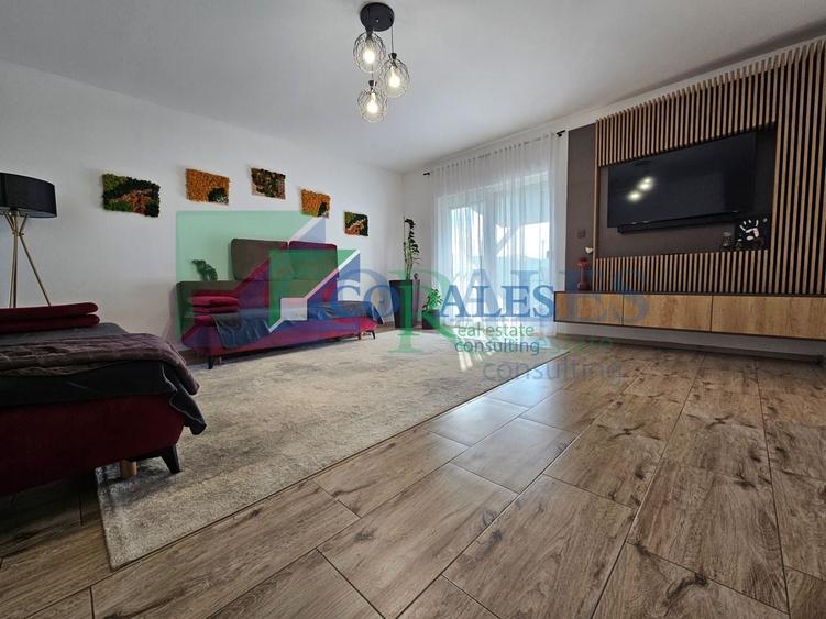 Duplex cu 4 camere cu Canalizare în Chișoda