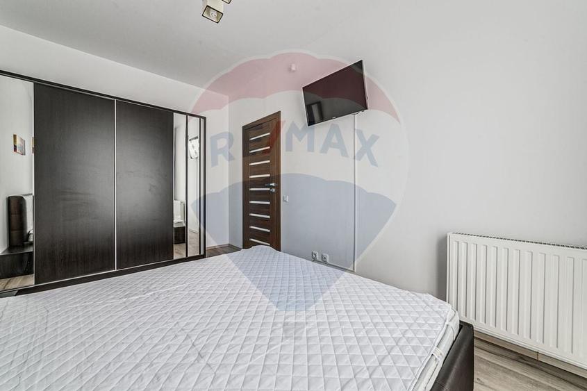 Apartament cu 2 camere semidecomandat, mobilat în UTA