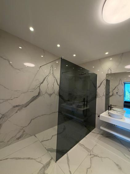 Apartament cu 3 camere decomandat în Floreasca