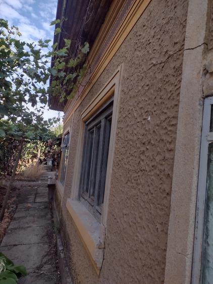 Casă cu Teren 1575 Mp în Siliștea