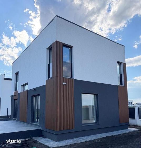 Casă cu 4 camere cu Teren 300 Mp în Sânpetru