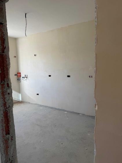 Casă cu 4 camere în Moșnița Veche