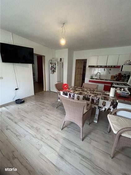 Casă cu 3 camere decomandat cu Teren 555 Mp în Eforie