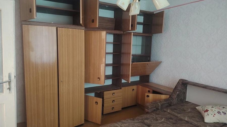 Casă cu 2 camere cu Teren 1700 Mp în Exterior Vest
