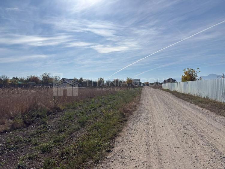 Teren Construcții intravilan de 500 mp, în Hărman
