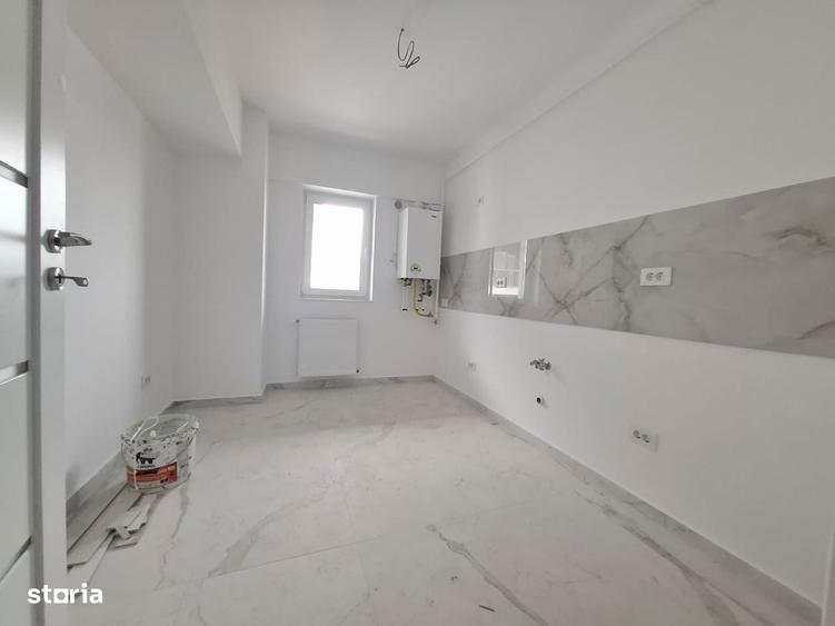 Apartament cu 2 camere decomandat în Galata