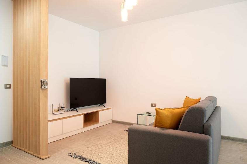 Apartament cu 2 camere decomandat în Mamaia-Sat