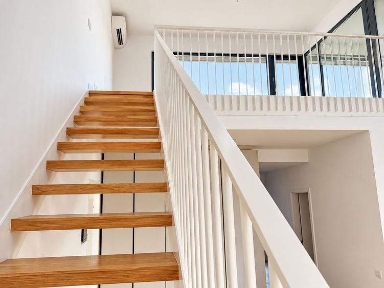 Apartament cu 4 camere în Pipera