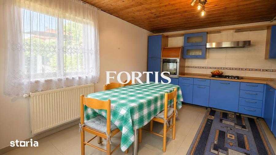 Casa 5 camere de vanzare in Fagaras zona 13 Decembrie - 8