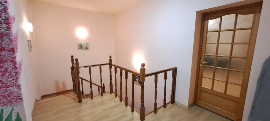 Casă cu Teren 200 Mp în Pantelimon