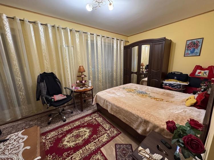 Apartament cu 3 camere decomandat în Ferdinand