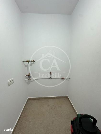 Casă cu 3 camere decomandat în Valenta