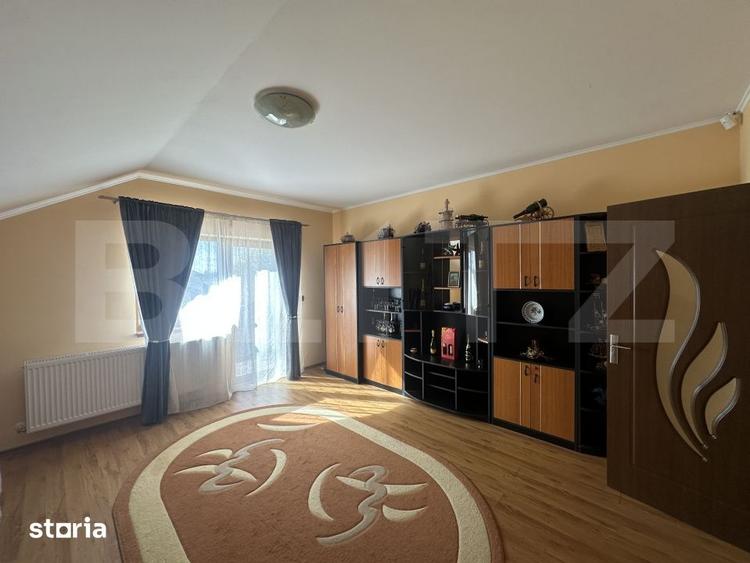 Casă cu 6 camere cu Teren 853 Mp în Păulești