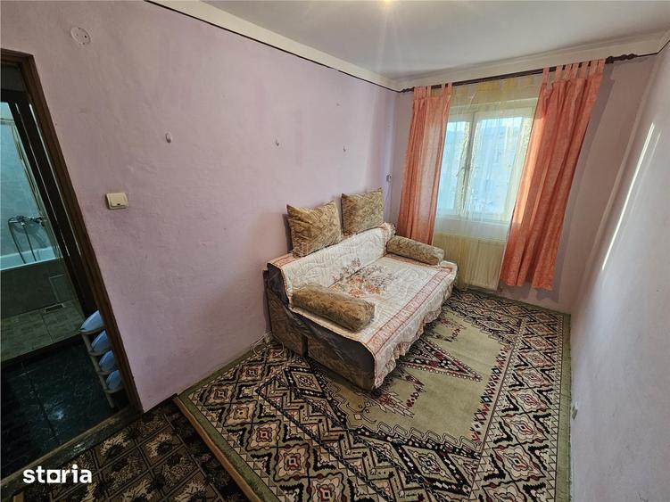 Garsonieră decomandată în Calea Caransebeșului