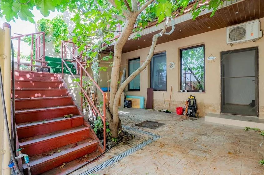 Casă cu Teren 260 Mp în Faleza Nord