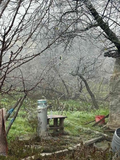Casă cu 3 camere în Săhăteni