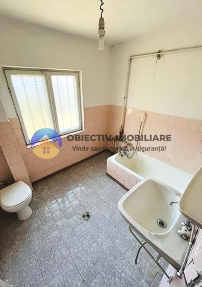 Casă cu 5 camere cu Canalizare în Ciritei