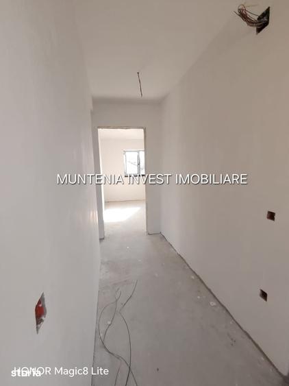 Casă cu 4 camere cu Teren 308 Mp în Moșoaia