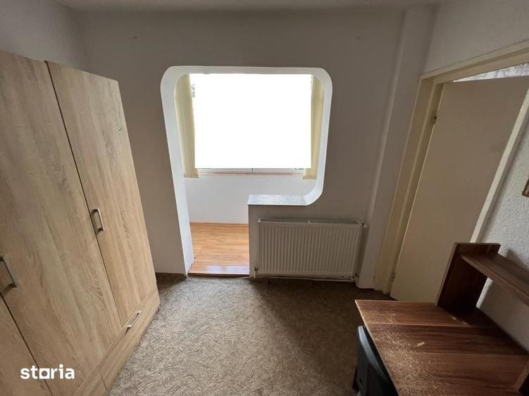 Apartament cu 2 camere nedecomandat în George Enescu