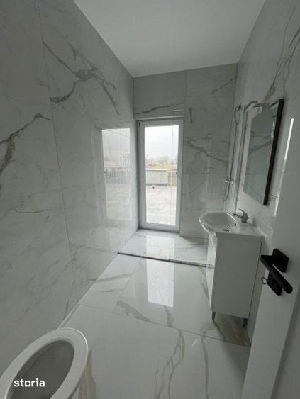 Apartament cu 3 camere decomandat în Șagului