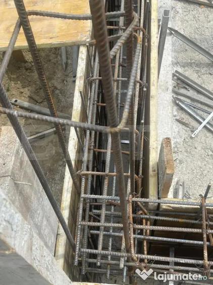 Casă cu 4 camere cu Teren 400 Mp în Tomești