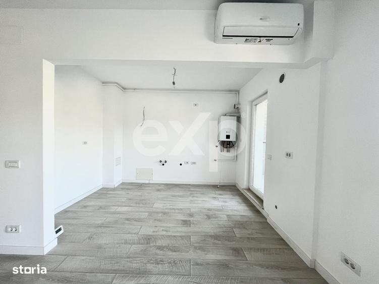De vanzare apartament 2 camere parcare subterana piscina exterioara Mo - 8