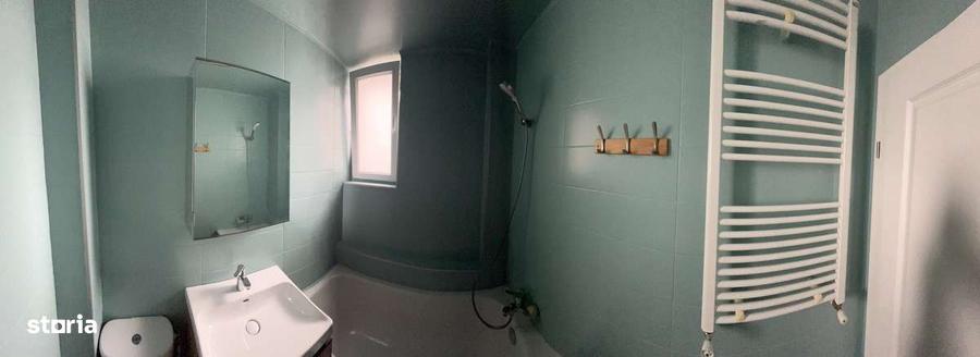 Casă cu 4 camere cu Teren 130 Mp în Central