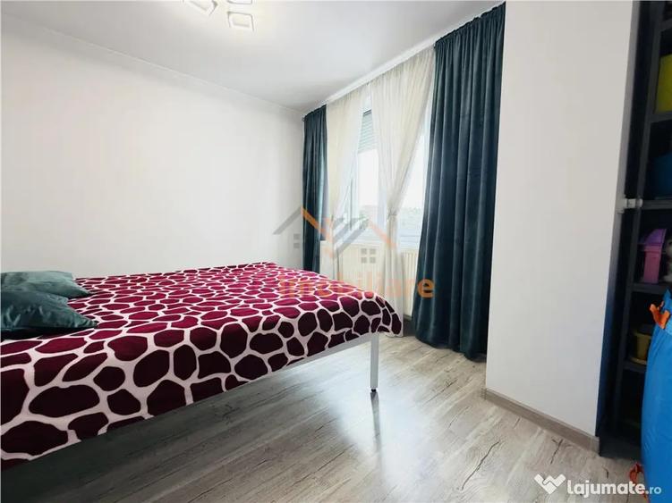 Casă cu 5 camere cu Teren 1000 Mp în Tărian