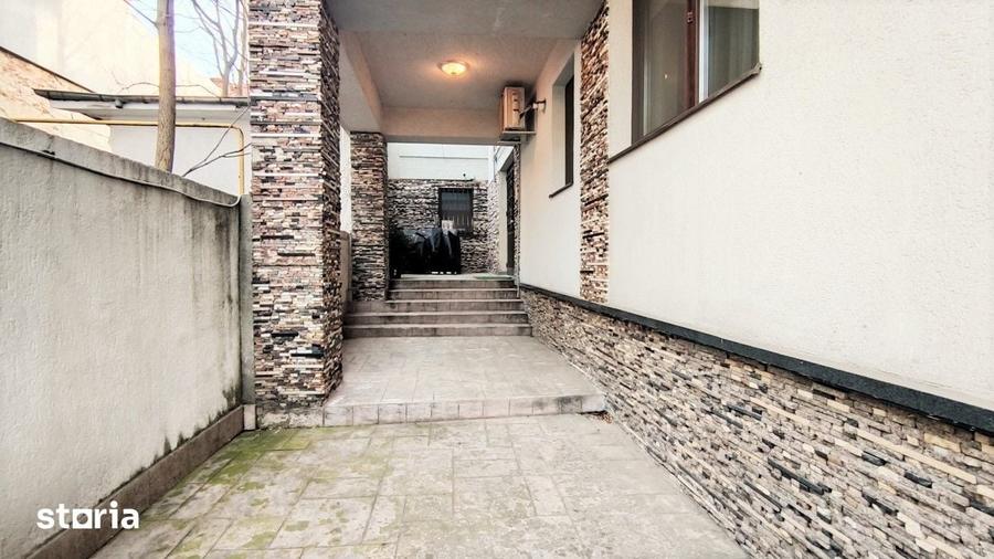 Apartament cu 2 camere decomandat în Grivița