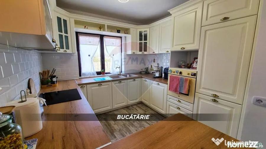 Casă cu 5 camere cu Teren 1000 Mp în Bozânta Mică