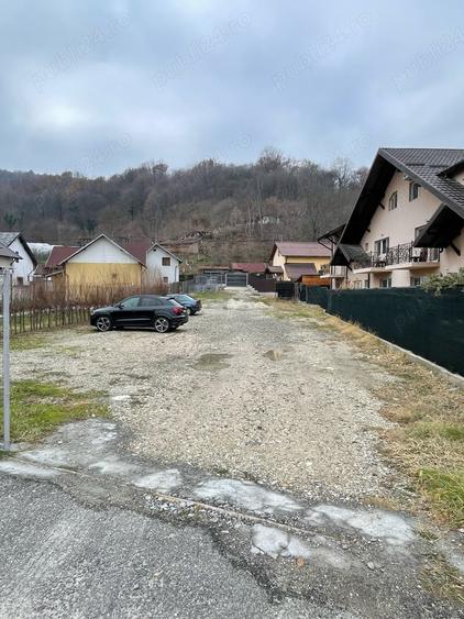 Teren de 610 mp, în Central