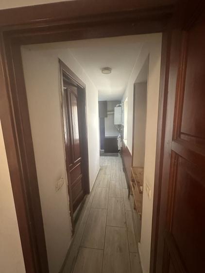 Casă cu 3 camere cu Teren 30 Mp în Central