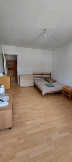 Garsonieră decomandată în Rahova
