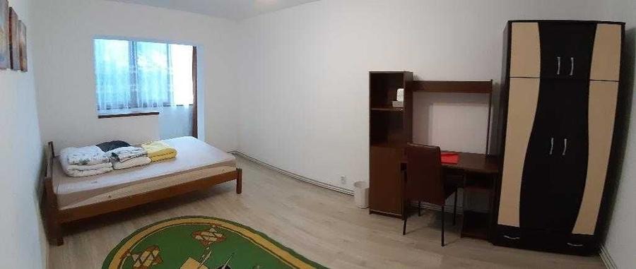 Apartament cu 4 camere decomandat în Griviței