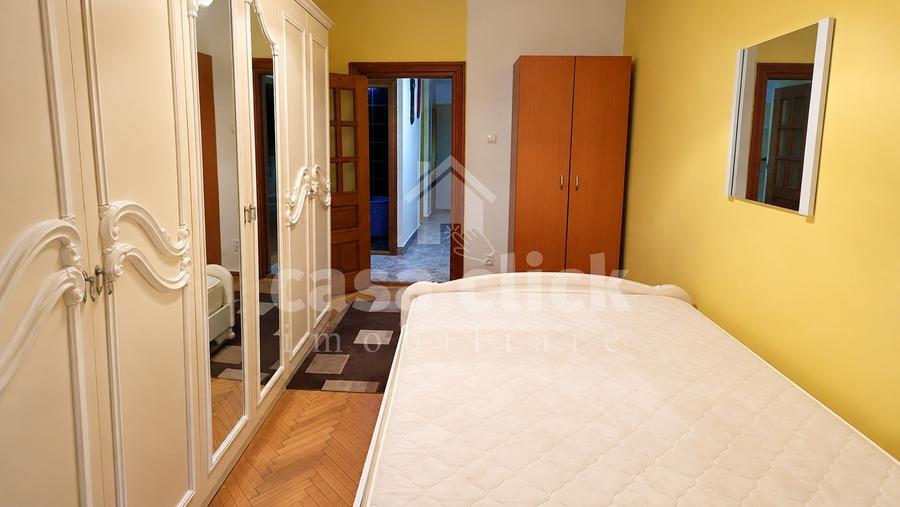 Apartament cu 3 camere decomandat în I. C. Frimu