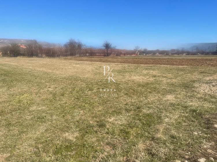 Teren Construcții intravilan de 2500 mp, în Florești