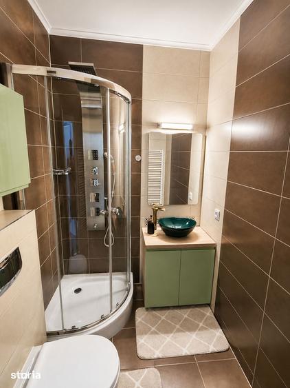 Apartament cu 3 camere în Tractorul